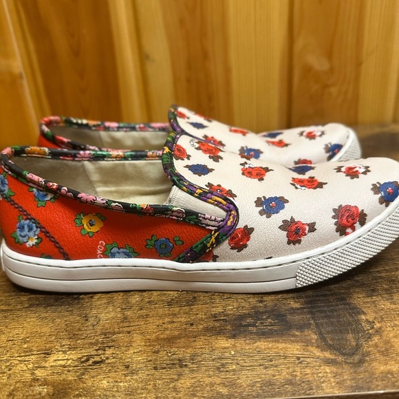 Coach Floral White Slip-On Sneakers 6.5 - Picture 4 of 7